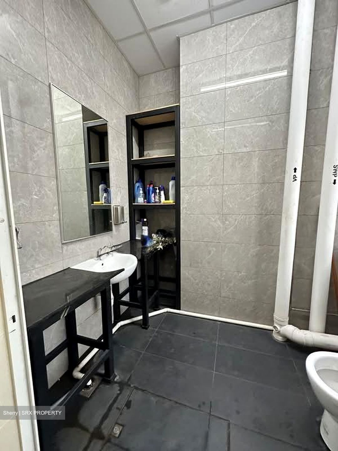 REVV (D22), Factory #580621551